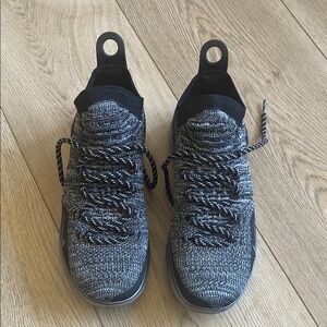 Nike Black and Gray Knit Sneakers
